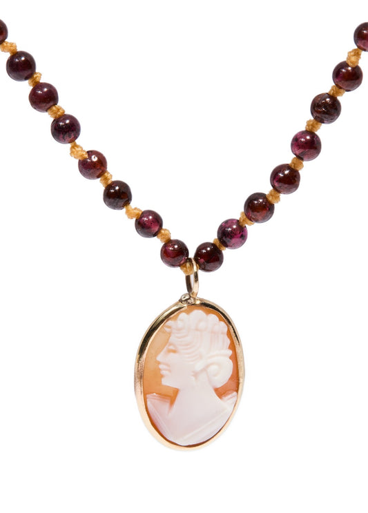 Mini Cameo garnet necklace
