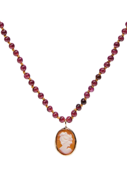 Mini Cameo necklace